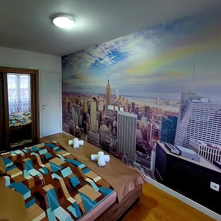New York - Point *