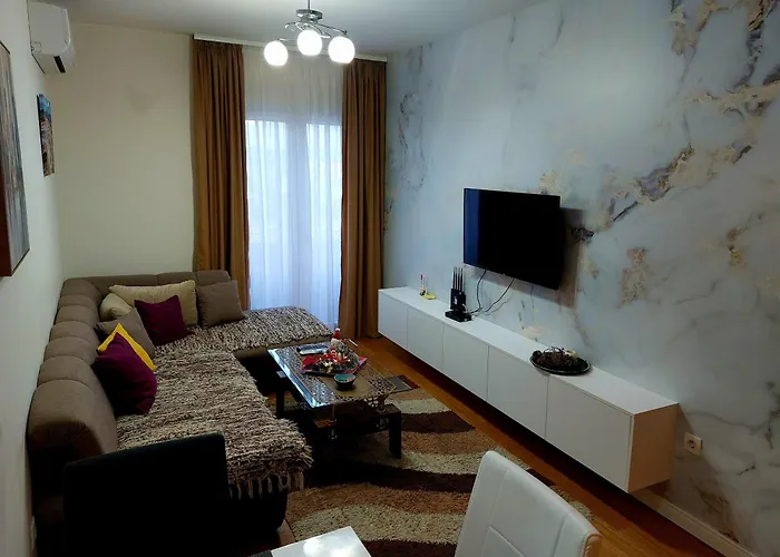 New York - Point * Podgorica